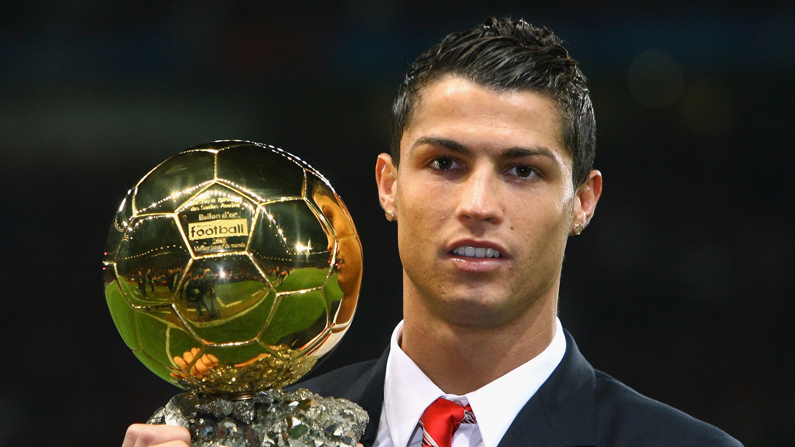 世界杯巅峰夜:精彩频出,引爆全场!,世界杯殿堂